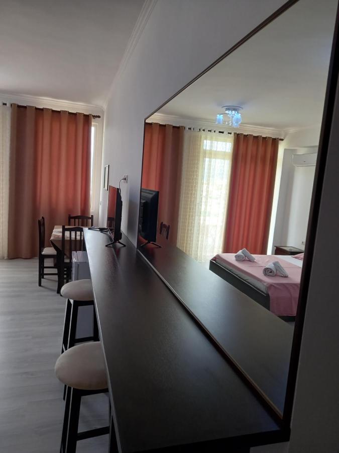Vladimir Estate Hotel Gjirokastër 외부 사진