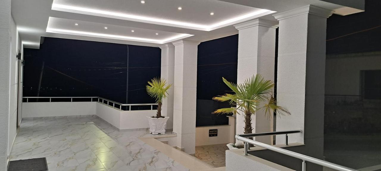 Vladimir Estate Hotel Gjirokastër 외부 사진