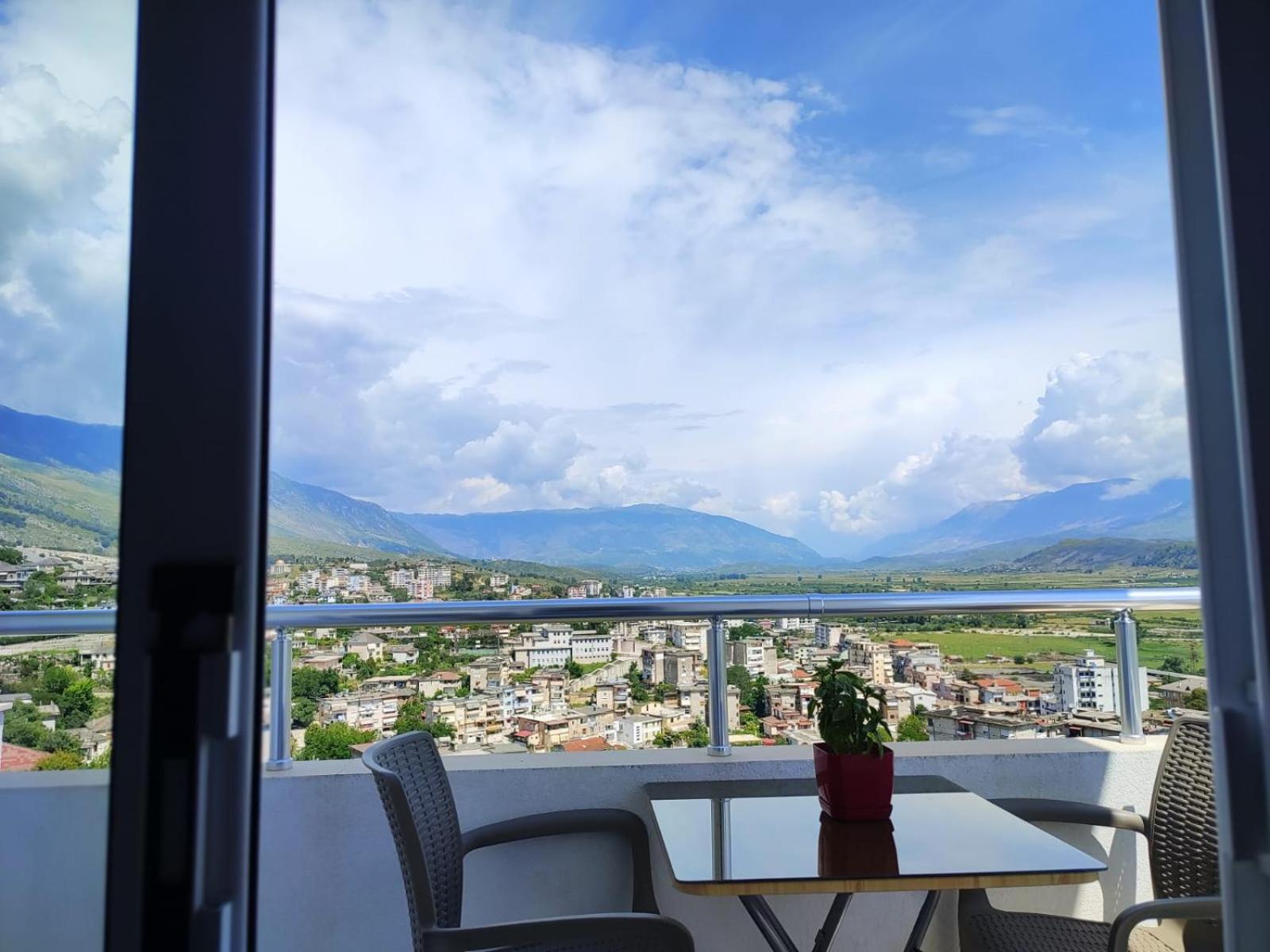 Vladimir Estate Hotel Gjirokastër 외부 사진